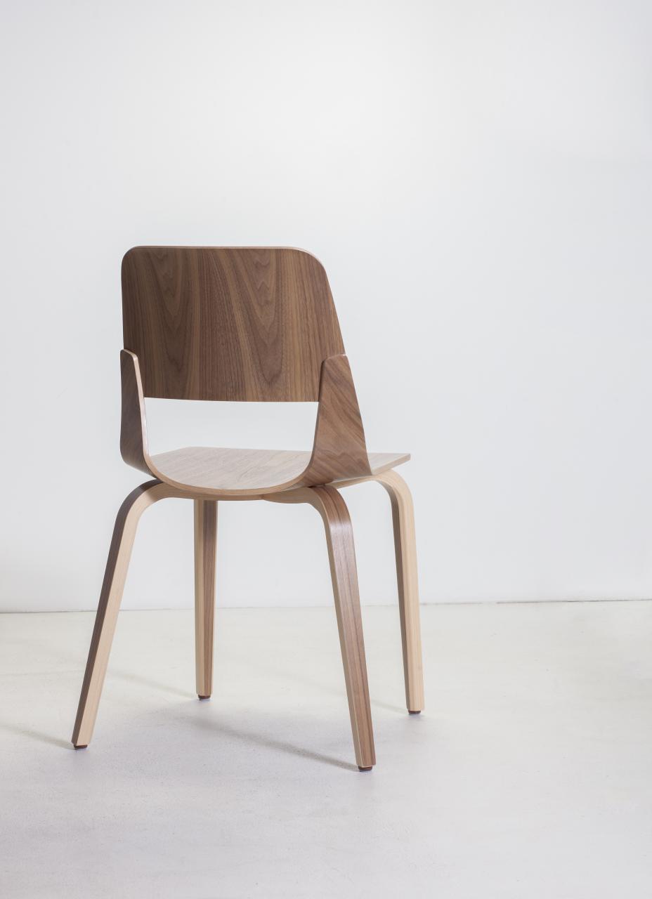 FRIGATE falábas szék - Ergonomikus és kényelmes ülőhely megoldás otthonra vagy irodába.